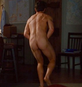 jake gyllenhaal nude love and other drugs