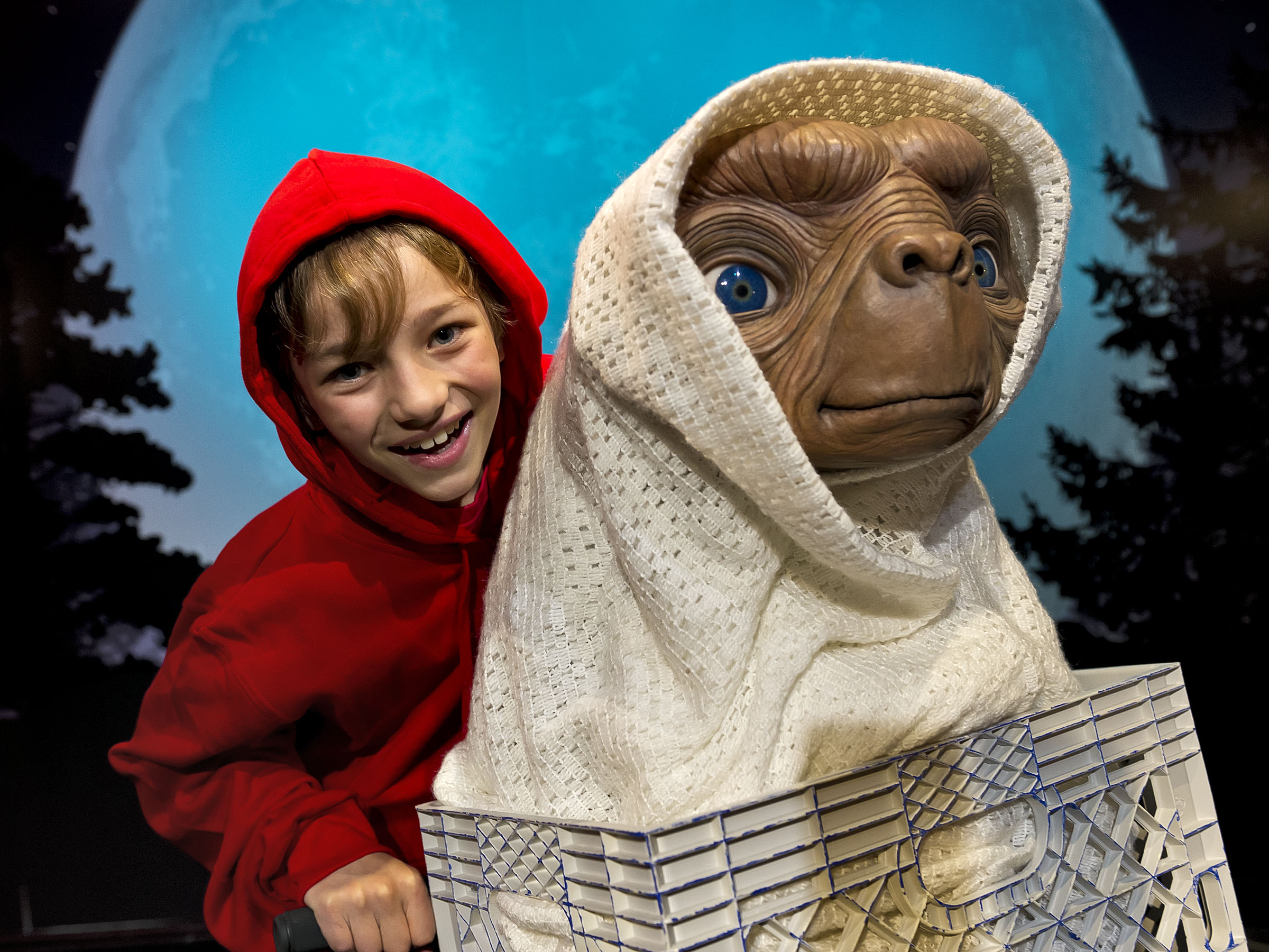 E.T.: The Extra-Terrestrial ***** (1982, Henry Thomas, Drew.
