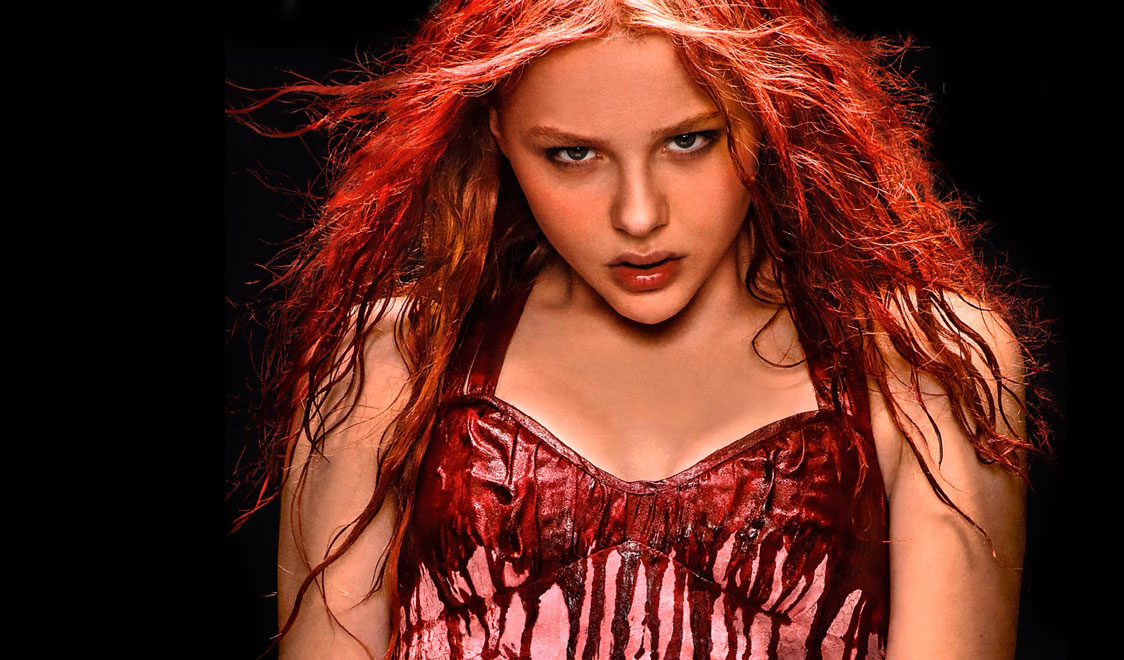 Carrie 2013 Chloë Grace Moretz Julianne Moore Ansel Elgort