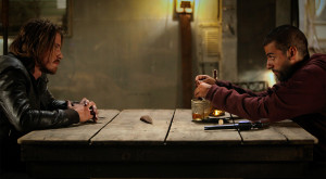 Garrett Hedlund & Oscar Isaac in Mojave (SMALL)